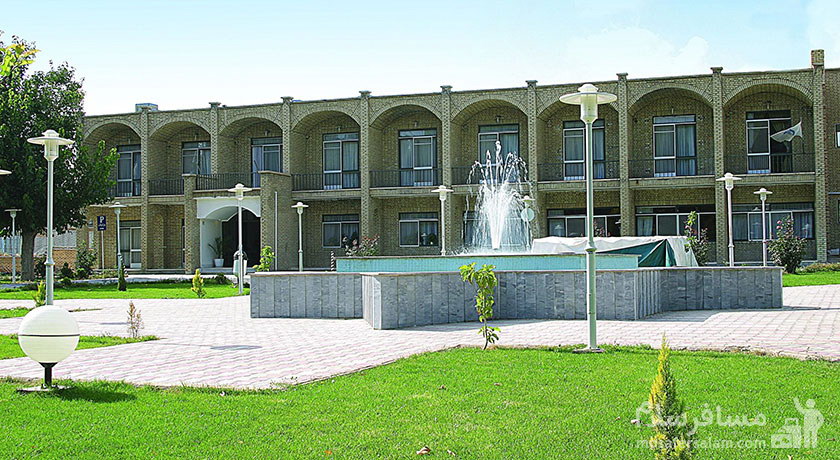هتل جهانگردی بسطام