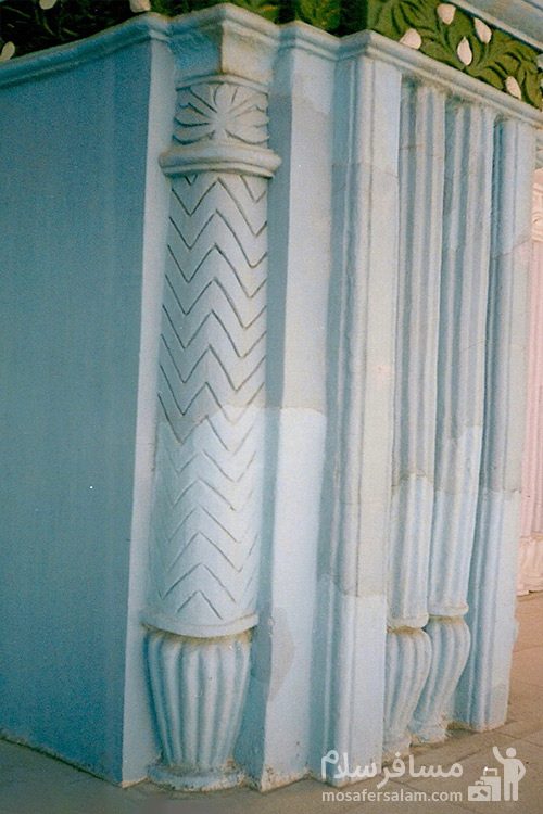 دیوارهای مسجد رنگونی ها