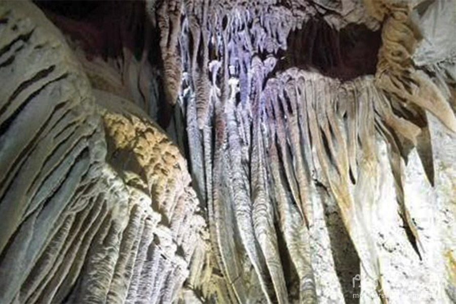 سقف زیبای غار شیربند
