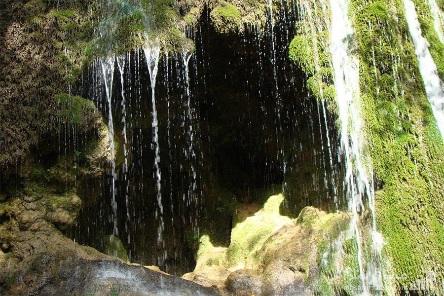 طبیعت آبشار سمبی