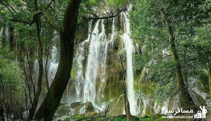 تصویر زیبای آبشار گویله